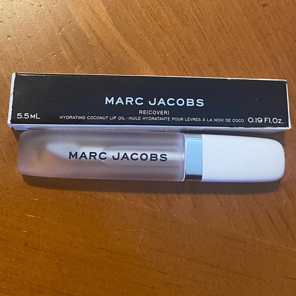 Marc Jacobs Recover Hydrating Coconut Lip Oil RARE - Picture 3 of 16